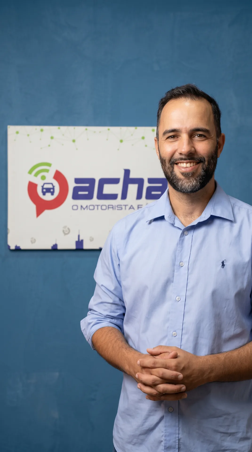 Johnny e Elizabete, fundadores do Acha Motorista, em Pederneiras SP